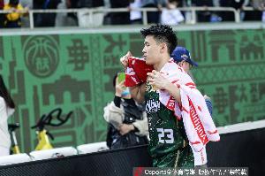 已有29队公布夏联阵容&amp;仅凯尔特人还未确定 独行侠无林葳