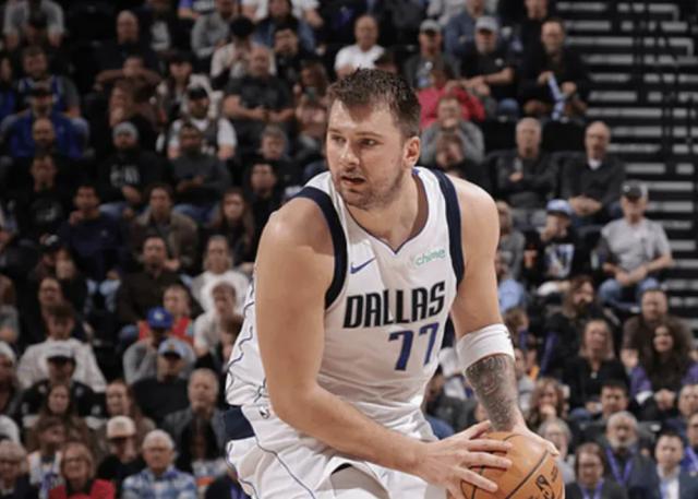 关键时刻防守断电！独行侠惨遭4连败跌至西部第12