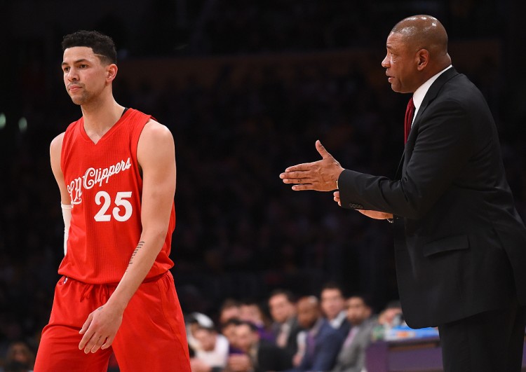 华体会体育-里弗斯：我带过儿子&amp;带过女婿 现在又陷入了字母三兄弟的家庭事务